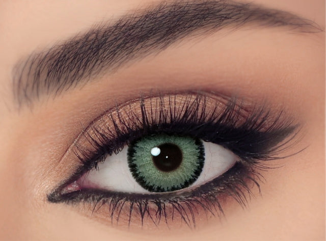 glam-green-contact-lenses